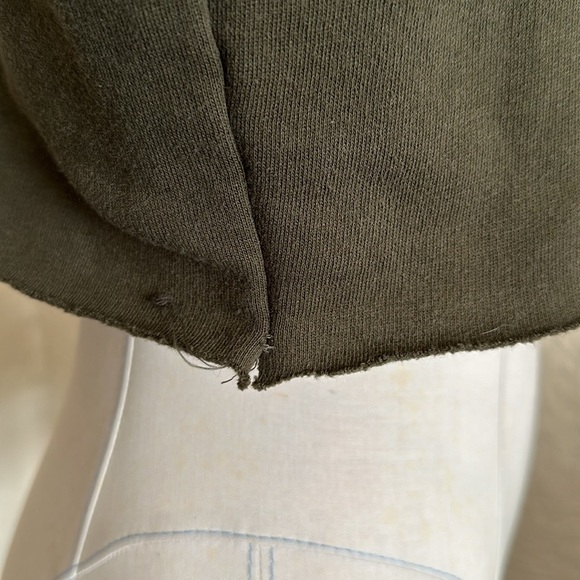 Victoria’s Secret Pink Olive Green Black Block Logo Cropped Hoodie Sweatshirt S - Picture 6 of 9